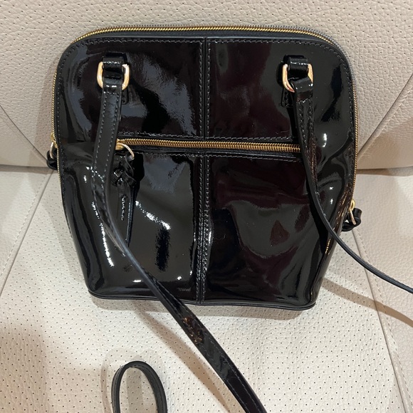 Dooney and Bourke patent leather crossbody - Picture 3 of 6